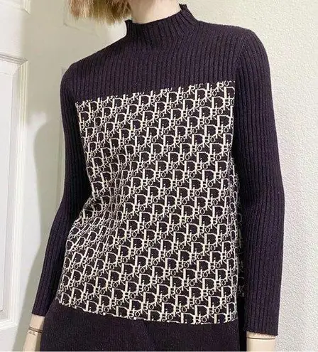 Plum Purple Knit Monogram Print Long Sleeves A
