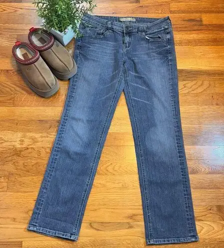 Angel Kiss Juniors 11 Straight leg Distressed Embellished Stretch Jeans Casual