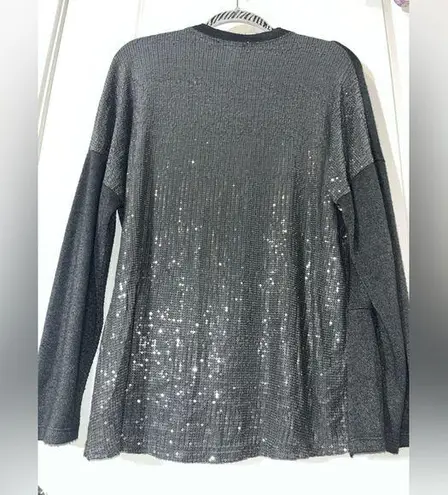 Tempo Paris Italy Women’s V-neck Clear Sequin Back Gray Fuzzy Sweater Pocket Sm