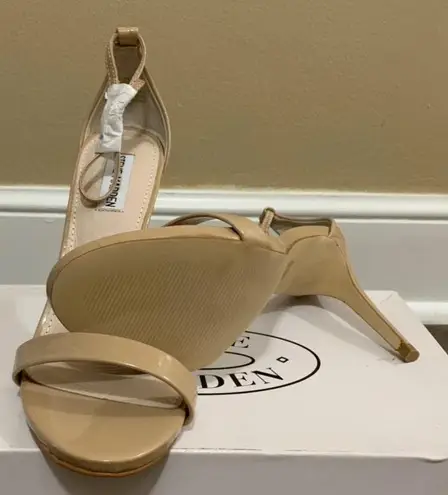 Steve Madden Women’s Stecy Nude High Heel Sandal 10