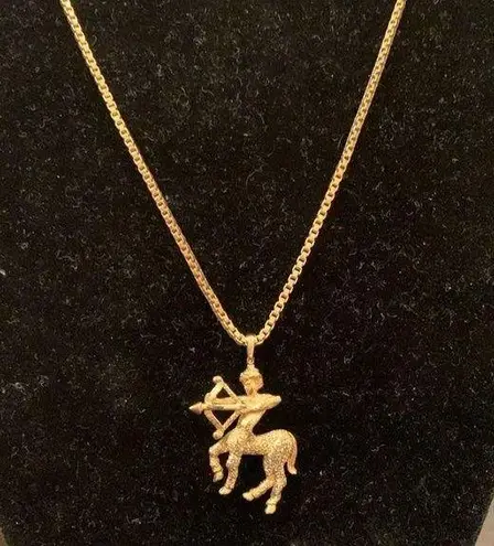 Monet Vintage  zodiac Sagittarius necklace