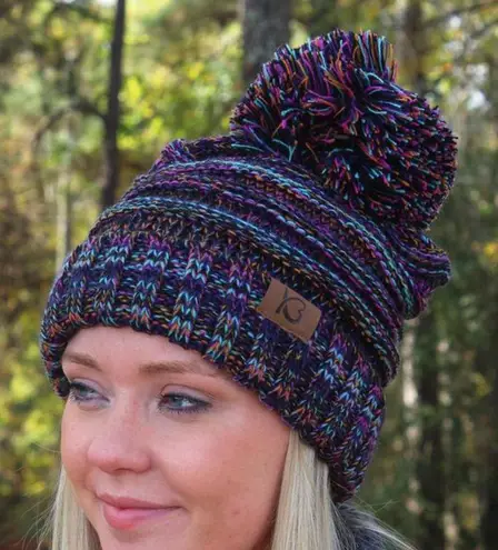 HP💝Women’s Snowball Toss Navy Multi Beanie Blue