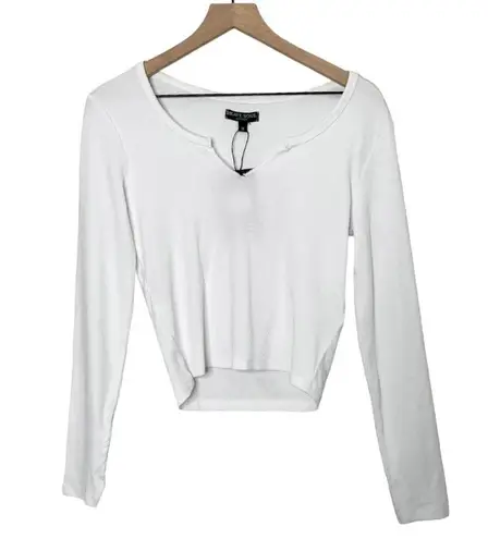 Brave Soul NWT Jane Notch Neck Long Sleeve Cropped Top in White Size Medium