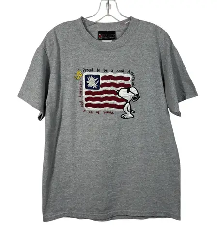 Unique Vintage Vintage Y2K Peanuts Snoopy Embroidered USA Cool American T-Shirt Patriotic Med M