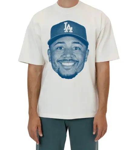 Los Angeles Dodgers Mookie Betts Tshirt Sz S Tan