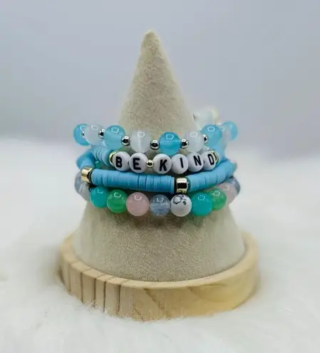 “Be Kind” Arm Candy Beaded Bracelet