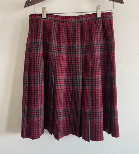 Vintage Red Plaid Pleated Knee High School Girl Skirt Size 10