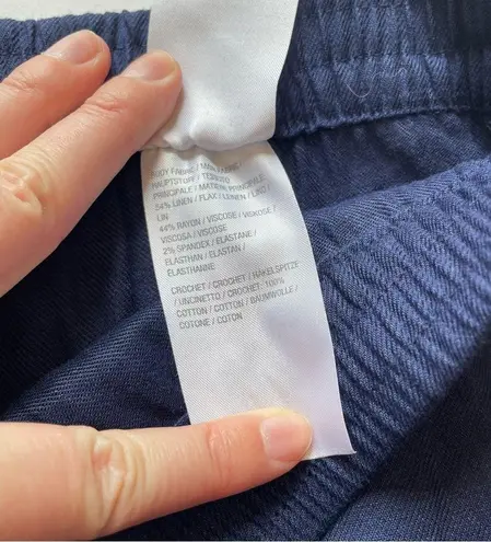 Susan Graver Linen Blend Ankle Pants Crochet Detail Navy Blue Size 12