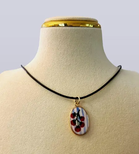 Handmade 18k gold plated oval cute charm with wax cord choker