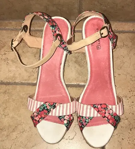 Sperry ✨ Floral & Striped Saylor Wedges 11 & 12 thumbnail 1