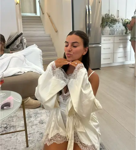 SKIMS Bodysuit and robe