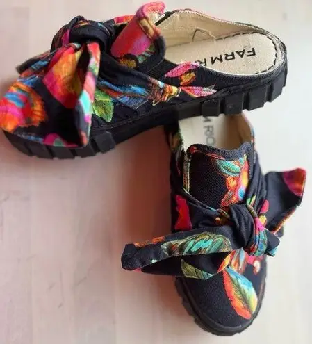 Farm Rio CASHEW PLATFORM MULE IN CASHEW BLACK size 7.5