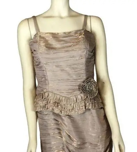 Nina Nischelle Mother of the Bride Formal Dress size 12 Gold