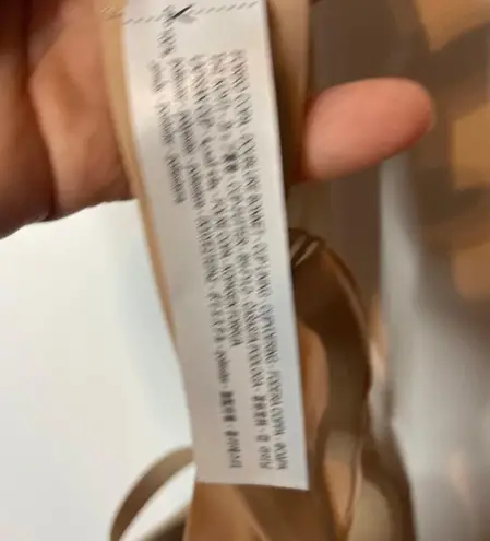 Oysho NWT Bra 34A Tan Underwire Solid Lightly Lined Intimates Feminine Padded