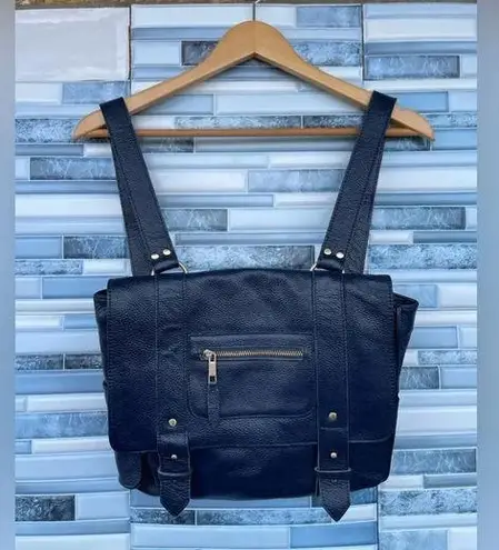 Vere Verto navy blue leather backpack Blue