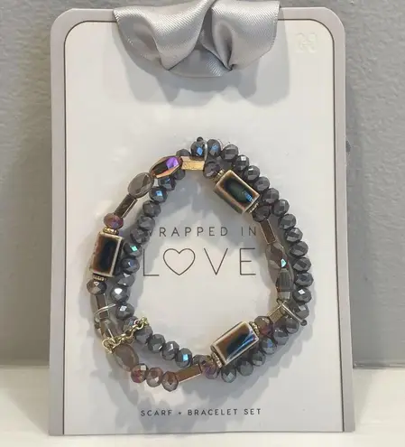 Coco + Carmen *NWT* Wrapped In Love Set