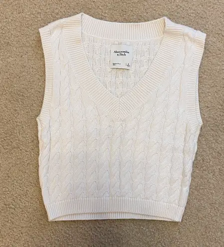 Abercrombie & Fitch Sweater Vest