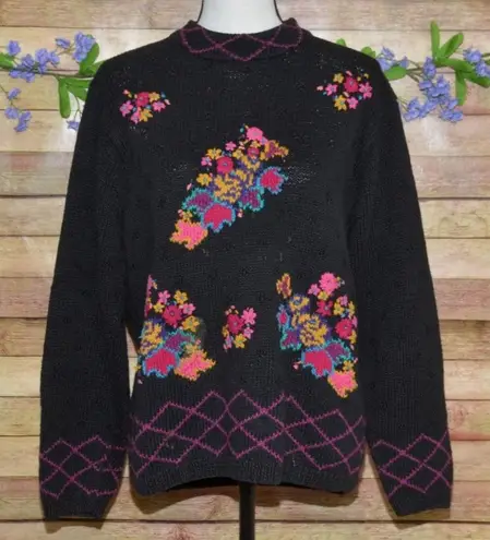 Vintage Portraits by Northern Isles Black Floral Hand Knitted Sweater Size L Size L
