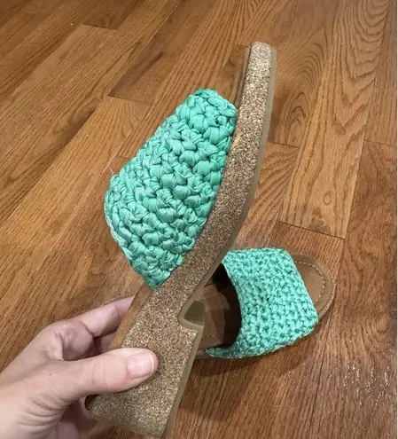 Kurt Geiger Kelly Green Crochet Slides EU 38 US 7.5 Cork Excellent Condition!