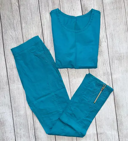 Jaanuu Turquoise Scrub Set