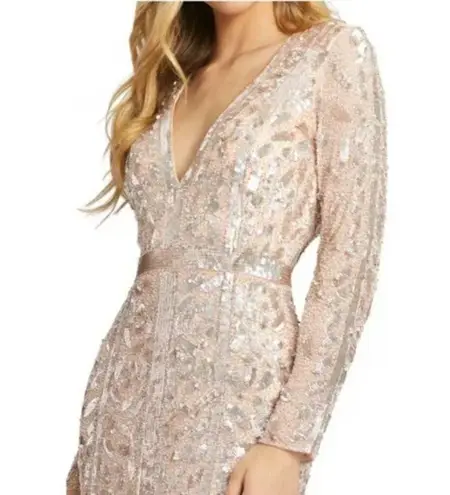 Mac Duggal Embellished Long Sleeve Evening Gown in Rose Gold Size US 6