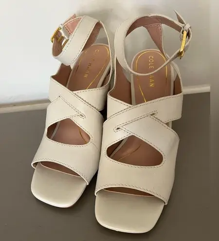 Cole Haan  Reina City Sandal Leather Size 9.5 New With Scuff