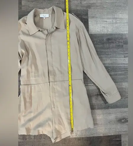 L'Academie L’ACADEMIE Dylan Romper in Khaki