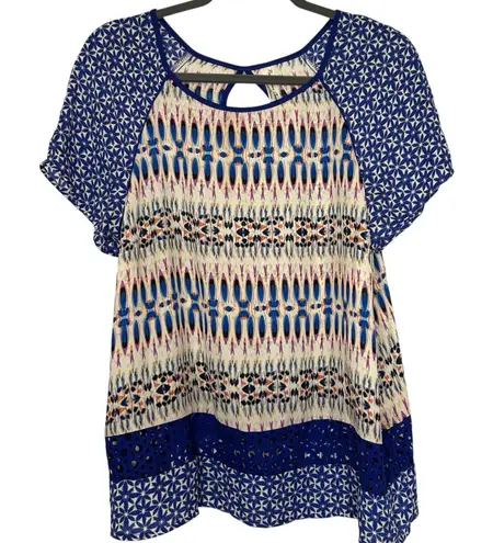 PerSeption Concept Woman's Size Large Short Sleeve Keyhole Back Blue Lace Flowy