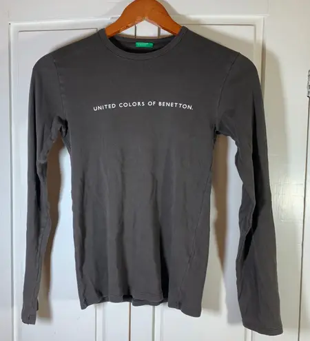 United Colors Of Benetton Long Sleeve T-Shirt Gray Graphic Print Women's Size M