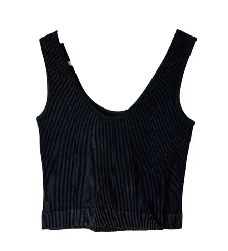 Suzette Collection Black Seamless Ribbed Cropped Tank Top S/M