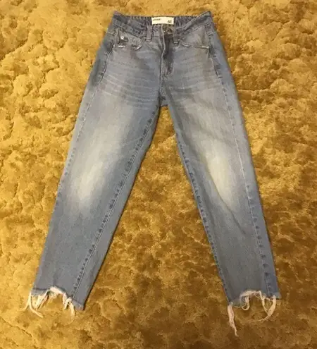 Garage mom distressed cropped jeans
