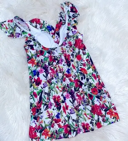 Tahari floral swimsuit size medium