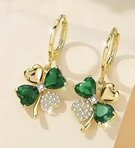 Gold Green Clover Drop Earrings Crystal Heart Shamrock Leverback NWT