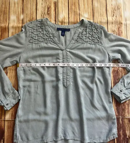 Bandolino Women Long Sleeves V-Neck Beaded Tunic Blue White Striped Blouse Sz M