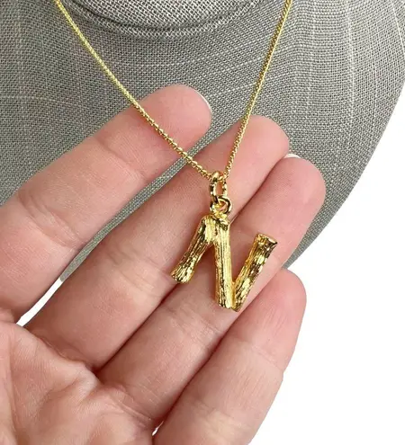 New Chainspro N Initial Monogram Wood Look Gold Tone Chain Necklace