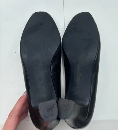 Saint Laurent Vintage Yves  Black Leather Round Toe Pumps SZ 35