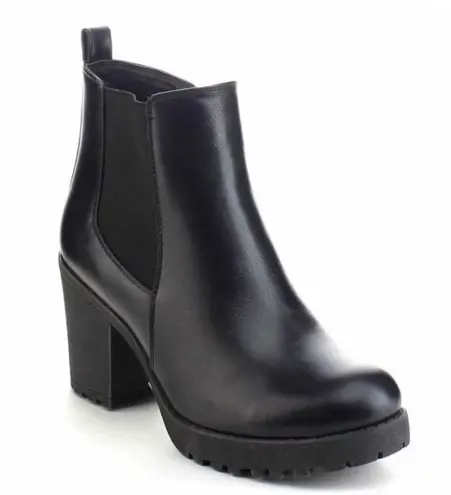 Refresh Black Chunky Lug Sole Slip On Bootie