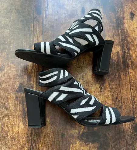 Impo Stretch | ladies Violaine high heeled sandals. Size: 8M.