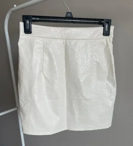 SheIn White Snakeskin Print Mini Skirt