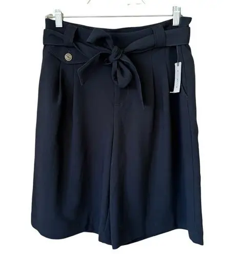 Maeve women's Navy pleated shorts size 2 with belt