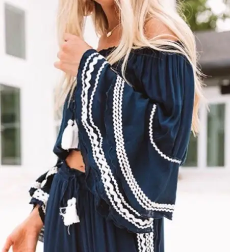 Surf Gypsy Navy Blue Hold My Mimosa Boho Tiered Bell Sleeve Crop Top Size Small