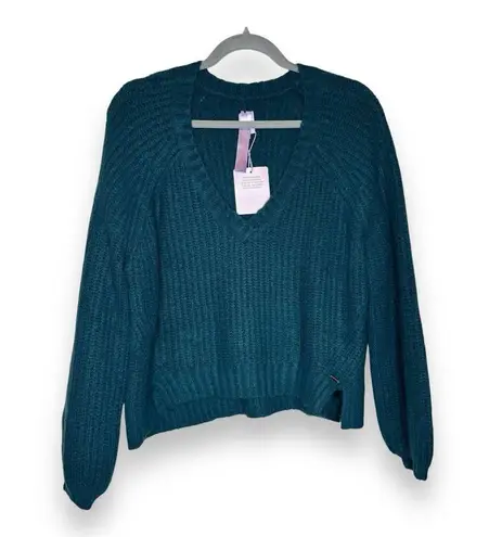 Savage X Fenty Women's Size XS Blue Green Fuzz Fit Knit V