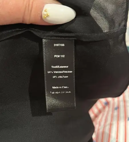 Elizabeth and James ELIZABETH JAMES SLEEVELESS GOTH HANDKERCHIEF ASYMMETRICAL HEM ROUND NECK TOP