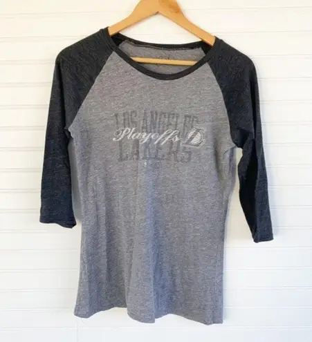 Gfs Coed Los Ángeles Lakers Playoffs Raglan Shirt Size Large Gray