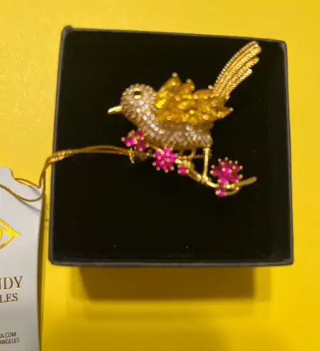 Eye Candy Beautiful Bird Ring see pics