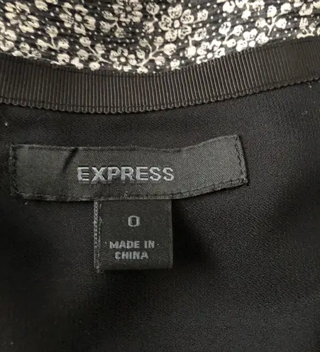 EXPRESS Mini Skirt 