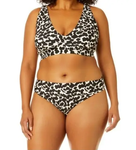 Time And Tru Black and White Mid Rise Bikini Swim Bottom Women’s Plus Size 3X