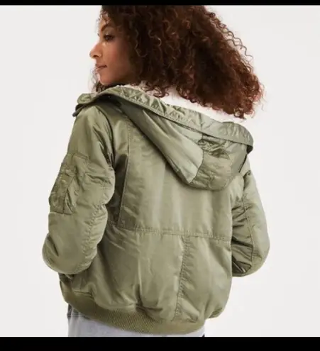 American Eagle Sherpa Puffer Jacket