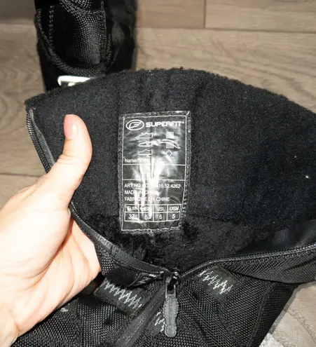 Superfit Black Mid Calf Winter Boots Size 6