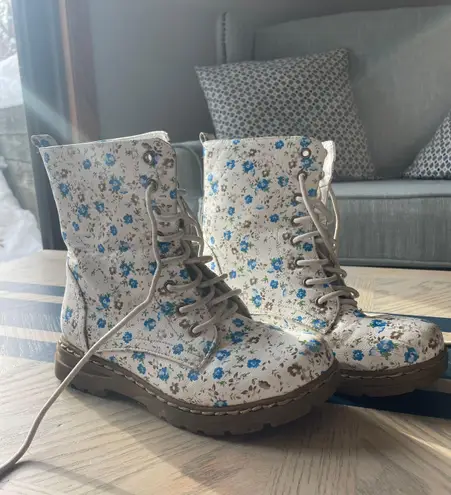 Nature Breeze Floral Booties